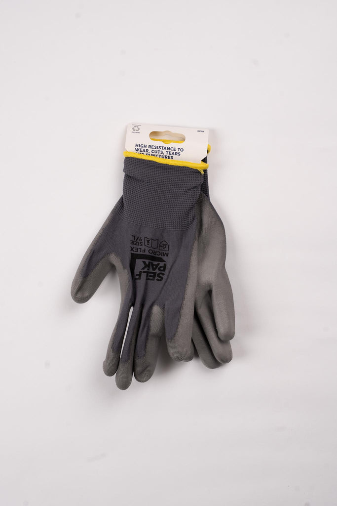 fitted gloves 